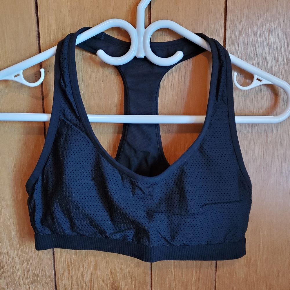 Black Sports Bra